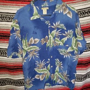 Island blue Hawaiian button front shirt